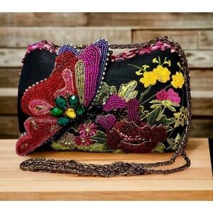 Y2K Mary Frances #08-006 “Mariposa” Shoulder Bag